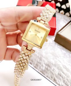 Đồng hồ nữ Gucci mặt vuông dây kim loại mạ vànggiá rẻ