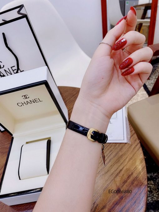 dây đeo đồng hồ nữ Chanel Boy Friend Beige mặt đen viền vàng dây da cao cấp fullbox