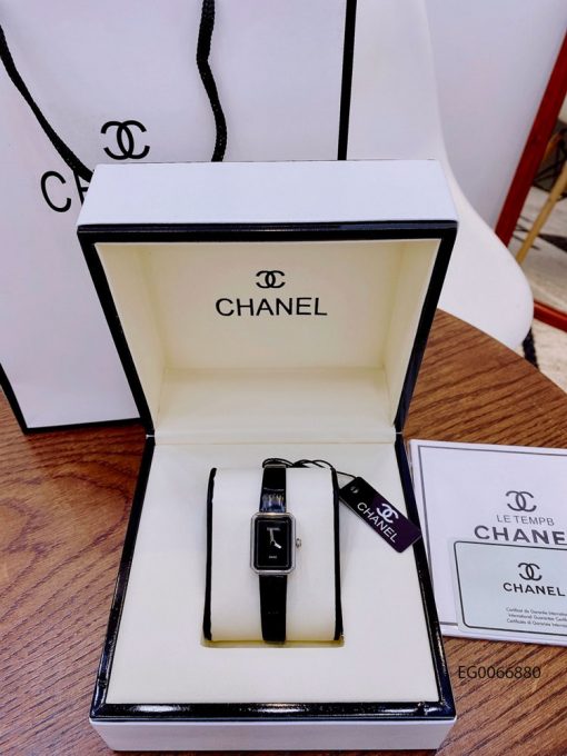 Đồng hồ đeo tay nữ Chanel Boy Friend Beige mặt đen dây da cao cấp giá rẻ fullbox