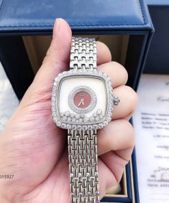 Đồng hồ đeo tay nữ Chopard dòng Happy Diamond mặt vuông đỏ replica 1:1 giá rẻ