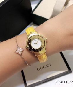 Đồng hồ nữ Gucci Vintage dạng lắc dây da vàng cao cấp fullbox