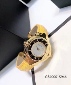 độ dày đồng hồ nữ Gucci Vintage dạng lắc dây da vàng cao cấp giá rẻ fullbox