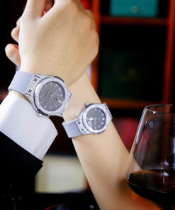 Đồng hồ Hublot Genever Cặp Nam Nữ viền đính đá mặt xám