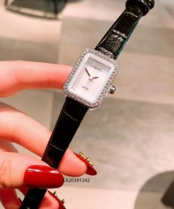 Đồng hồ nữ Chanel mặt vuông mini dây da đen giá rẻ