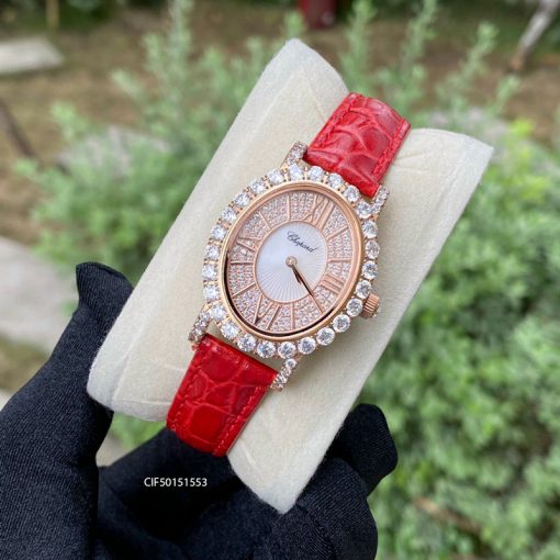 Đồng hồ chopard L’Heure Du Diamant đính kim cương full viền dây màu đỏ