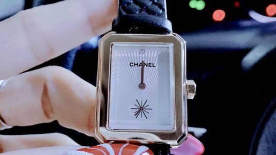 Đồng hồ Nữ Chanel Boy Friend dây da đen hình quả trám cao cấp viền vàng