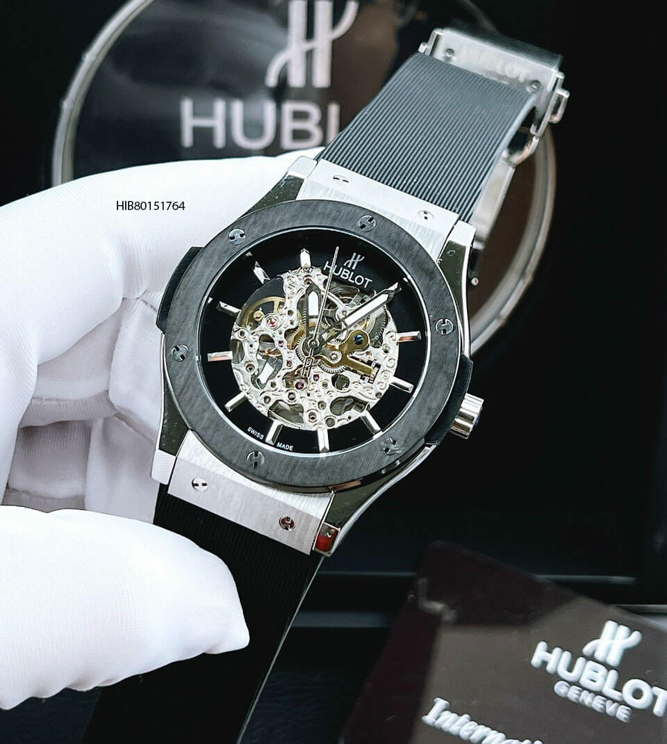 Đồng hồ Hublot nam máy cơ tự động dây cao su màu đen