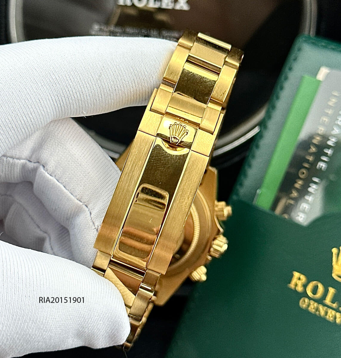 Đồng hồ Rolex Cosmograph Daytona 116598RBOW Vàng mặt đen