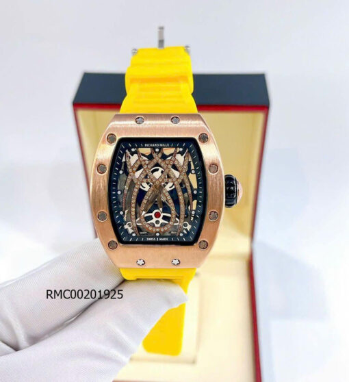 Đồng hồ Richard Mille nam dây cao su vàng viền vàng mặt nhện