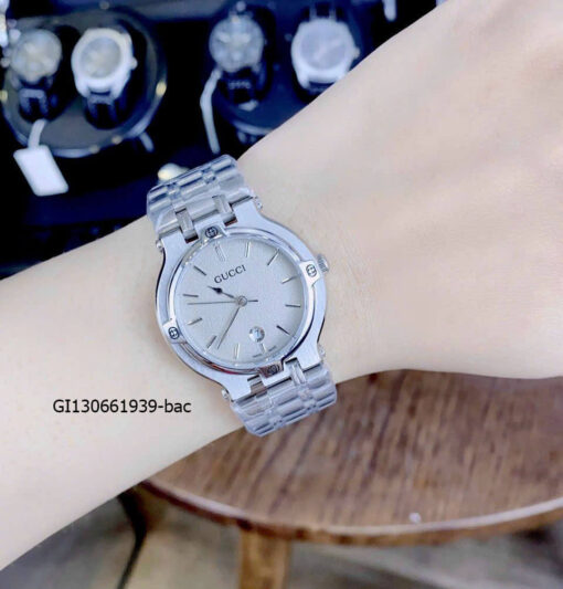 Đồng hồ Nữ Gucci Lady Quarzt Nhật thép không gỉ màu bạc mặt trắng