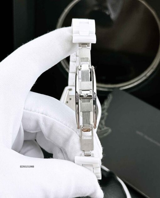 Đồng hồ Nữ Chanel viền trơn dây đá kết hợp thép không gỉ cao cấp
